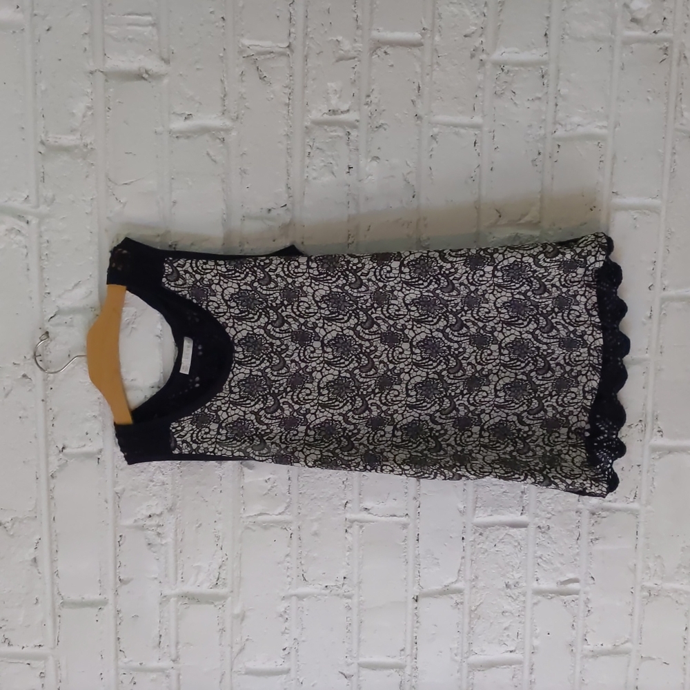 Hinge Crochet Tank